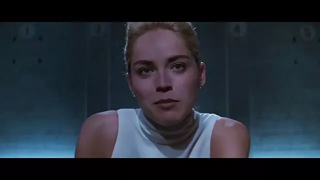 La brune a montré à quel point elle aime le sexe anal film porno lesbienne français