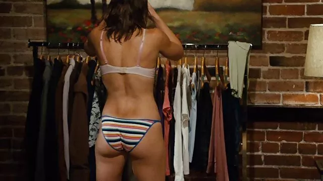 La fille a vendu film complet porno francais sa virginité