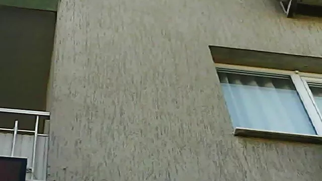 Coincé une grosse film pornographique francais gratuit bite entre les fesses d'une transe