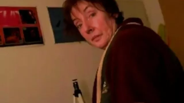 Baisée une brune porno arabe en français pour une interview