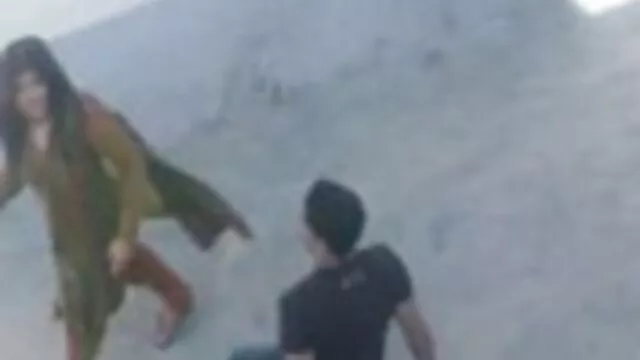 Une je voudrais voir un film porno français femme chinoise enseigne le fisting