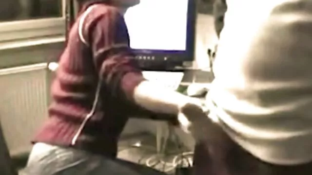 Plantureuse dodue se fait cherche film porno gratuit frire dur